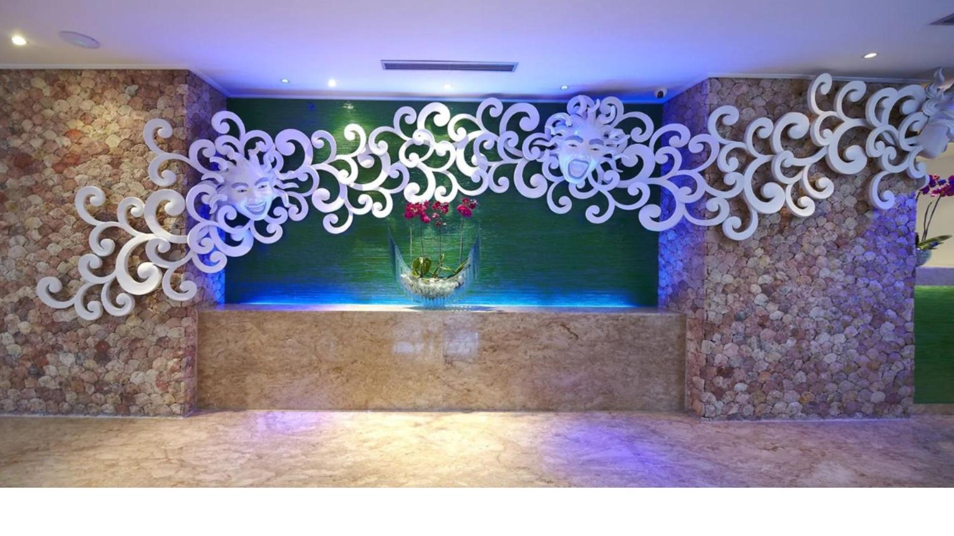 Kuta Angel Hotel Exterior foto
